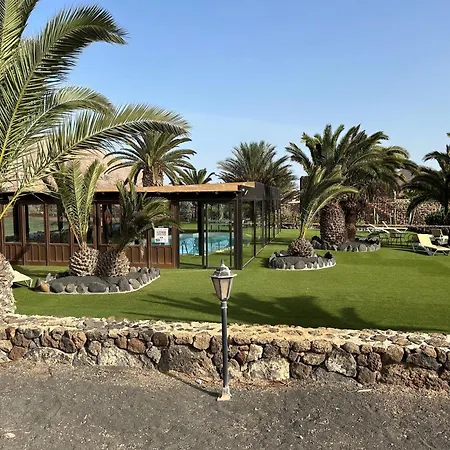 Guest house Rural Restaurante Mahoh
